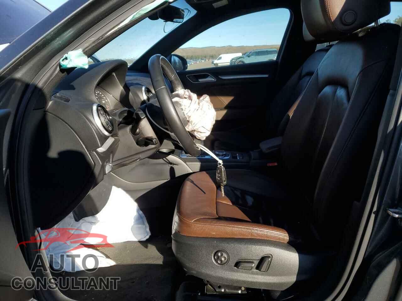 AUDI A3 2017 - WAUB8GFF1H1008438