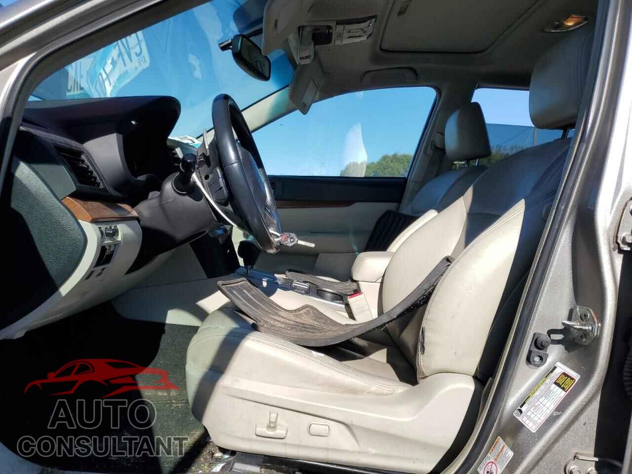 SUBARU OUTBACK 2014 - 4S4BRCLC6E3298058