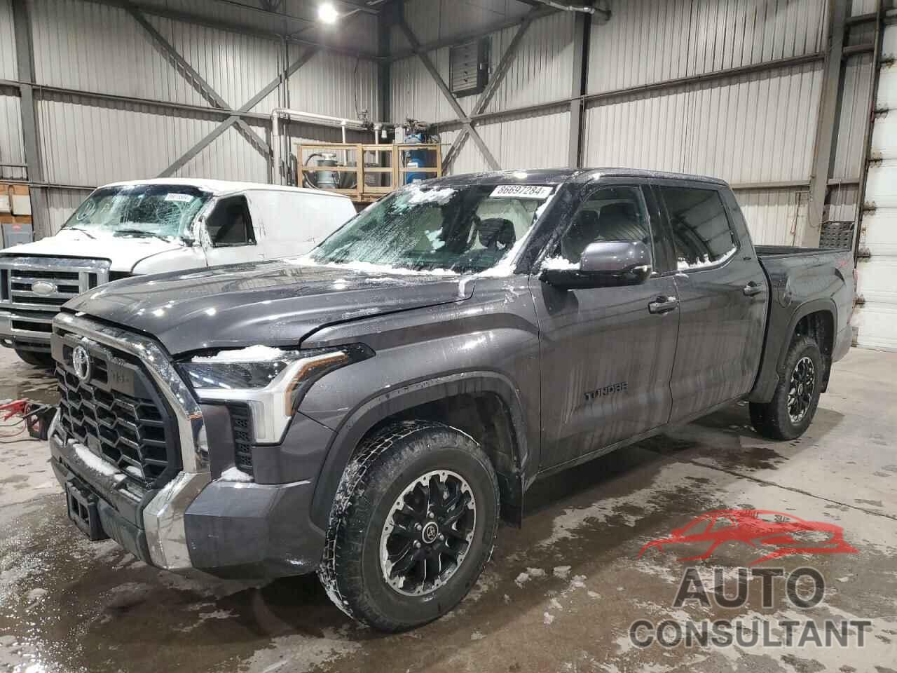 TOYOTA TUNDRA 2022 - 5TFLA5DBXNX022296
