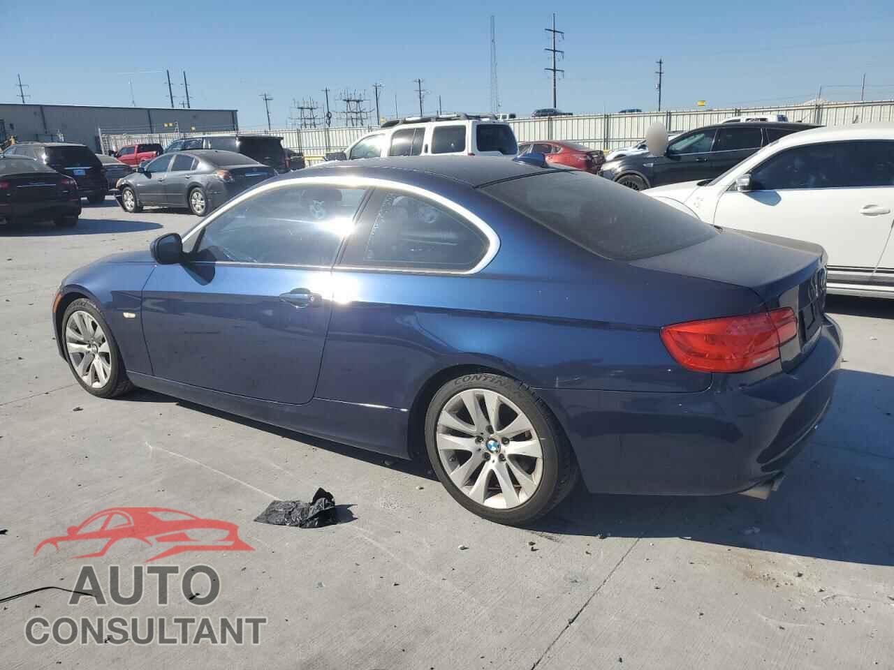 BMW 3 SERIES 2011 - WBAKE5C51BE573684
