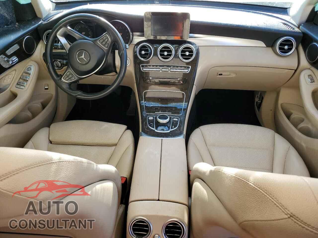 MERCEDES-BENZ GLC-CLASS 2018 - WDC0G4KB9JV020019