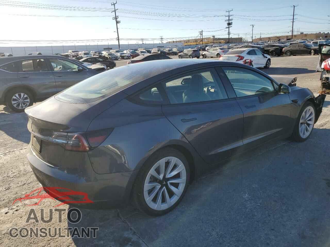 TESLA MODEL 3 2022 - 5YJ3E1EAXNF142709