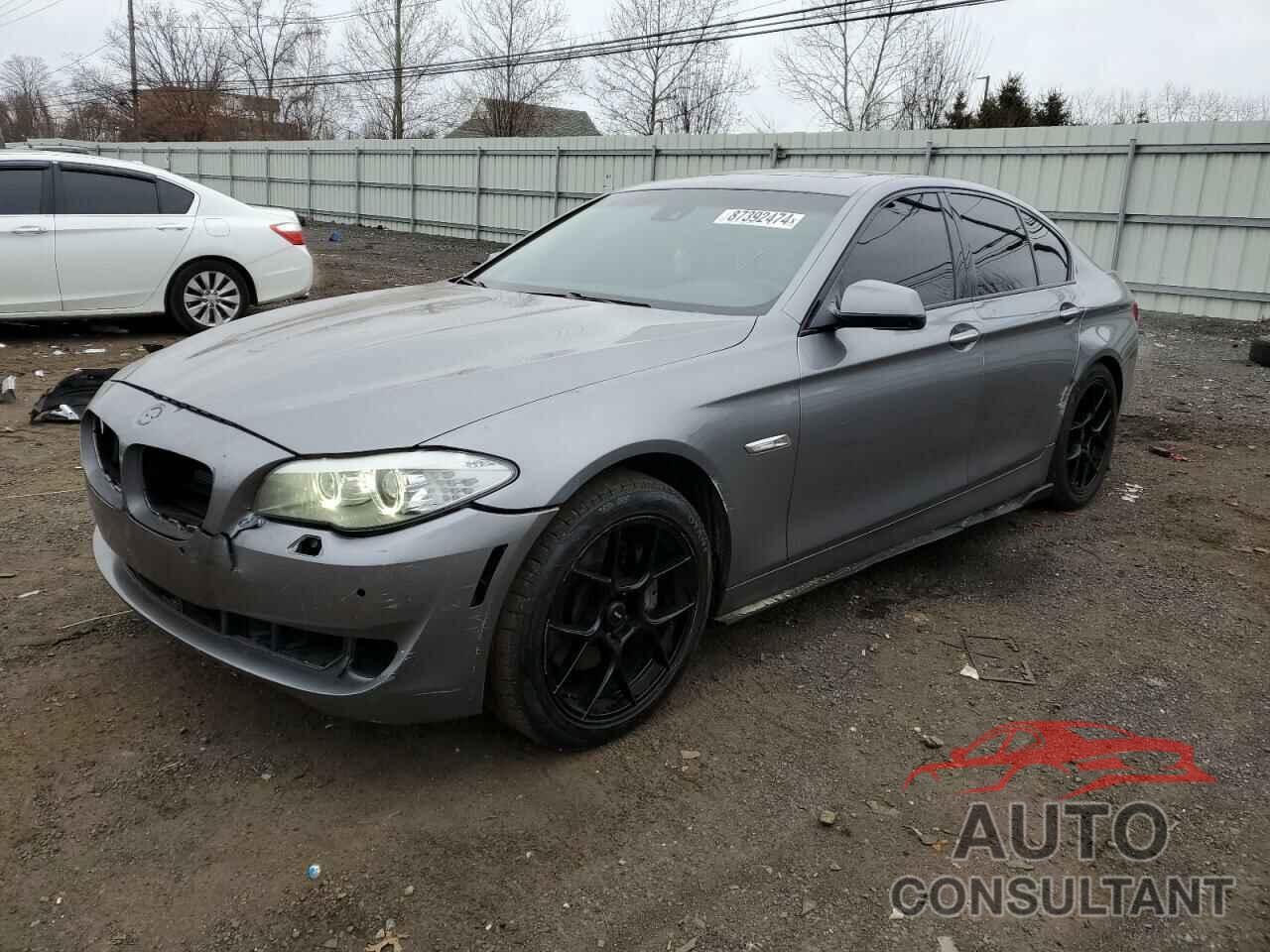 BMW 5 SERIES 2012 - WBAFR7C54CC810165