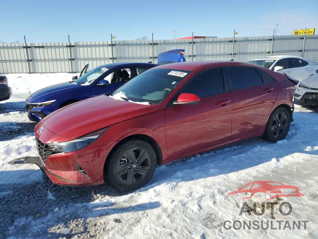 HYUNDAI ELANTRA 2023 - KMHLM4AG9PU520555