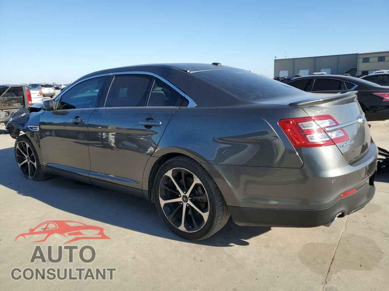 FORD TAURUS 2015 - 1FAHP2E83FG207187