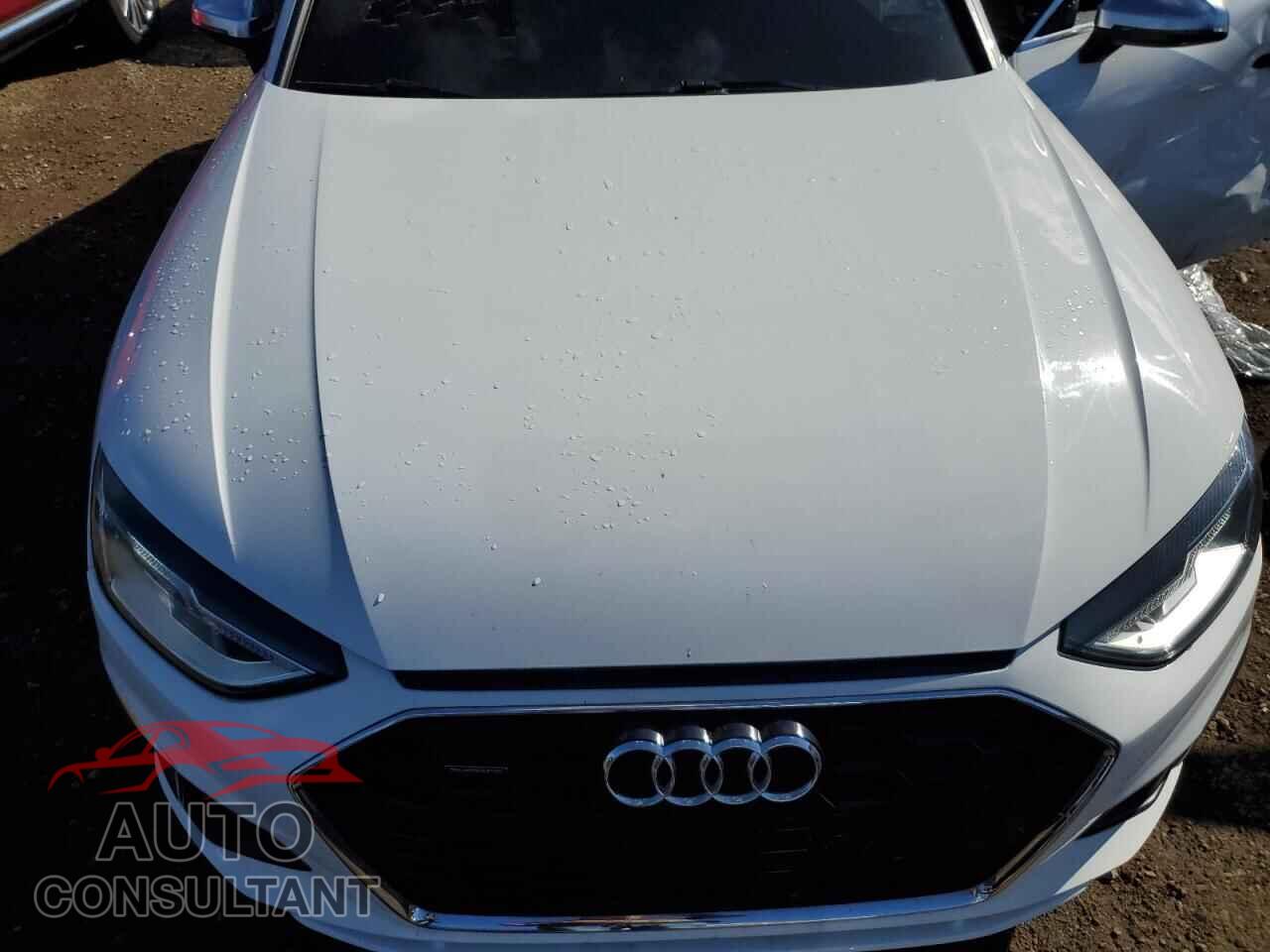 AUDI A4 2020 - WAUDNAF48LN010038