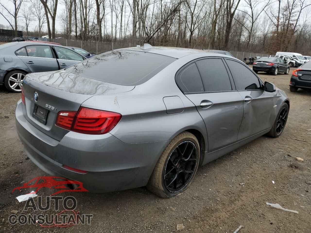 BMW 5 SERIES 2012 - WBAFR7C54CC810165