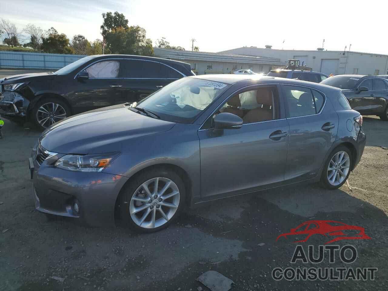 LEXUS CT 200 2013 - JTHKD5BH9D2136245