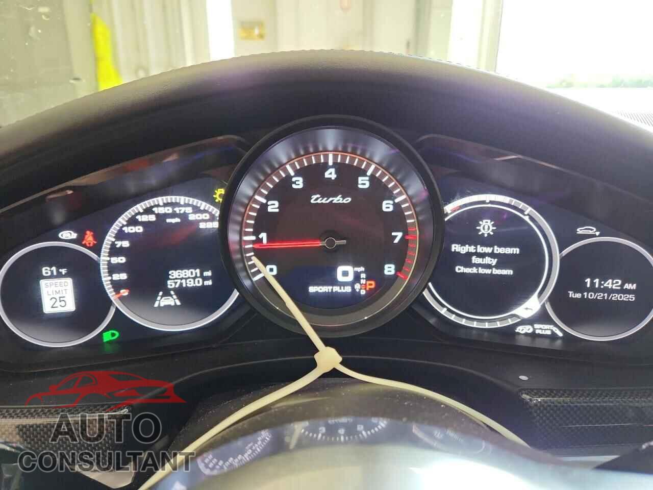 PORSCHE PANAMERA 2018 - WP0AF2A74JL140773