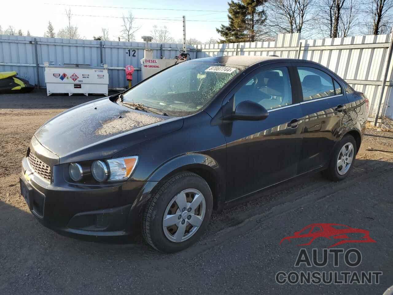 CHEVROLET SONIC 2015 - 1G1JC5SH4F4174241