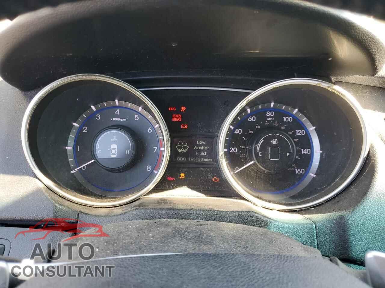 HYUNDAI SONATA 2011 - 5NPEC4AC0BH118570