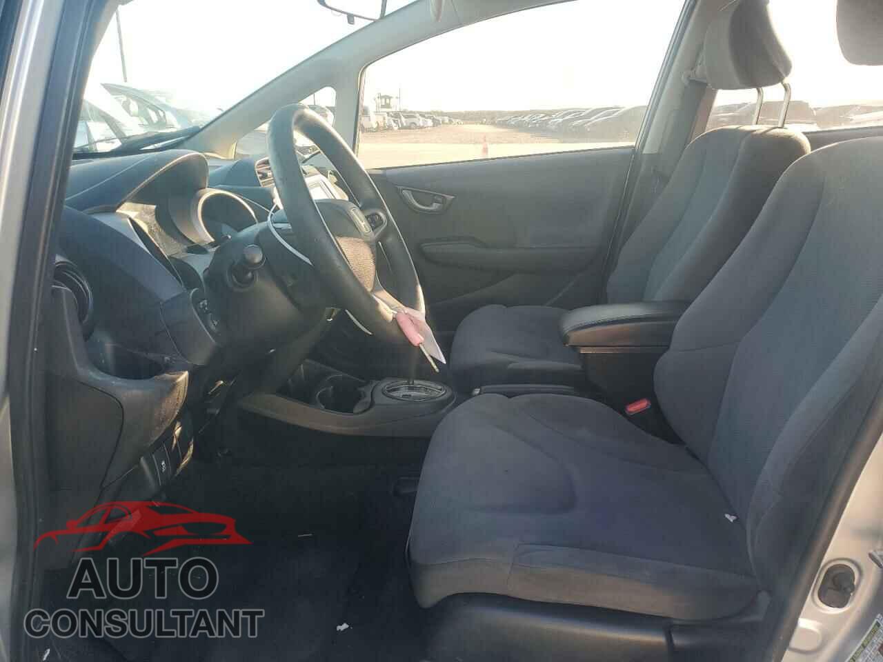 HONDA FIT 2013 - JHMGE8H31DC036859