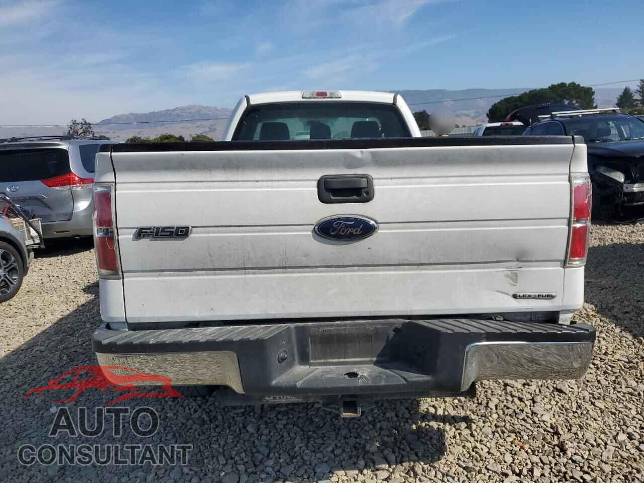 FORD F150 2013 - 1FTNF1CF8DKD92049