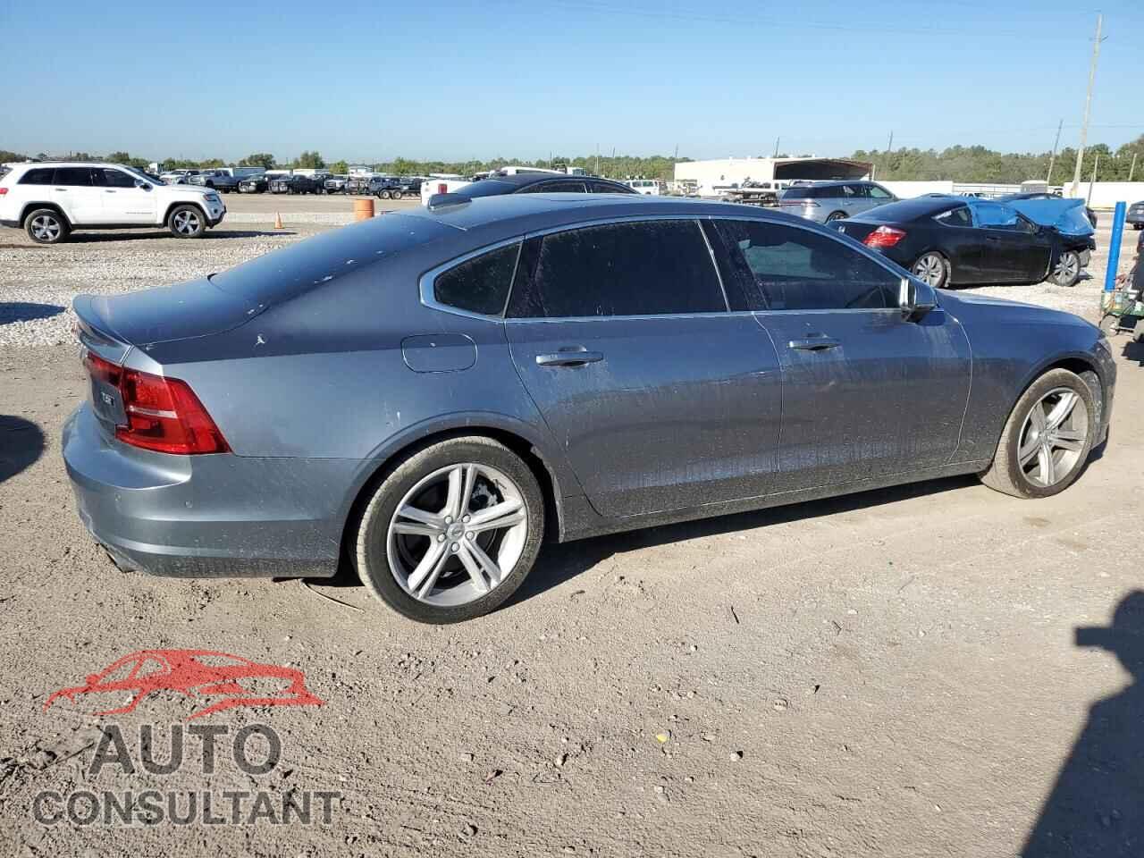 VOLVO S90 2018 - LVY982MK5JP025663