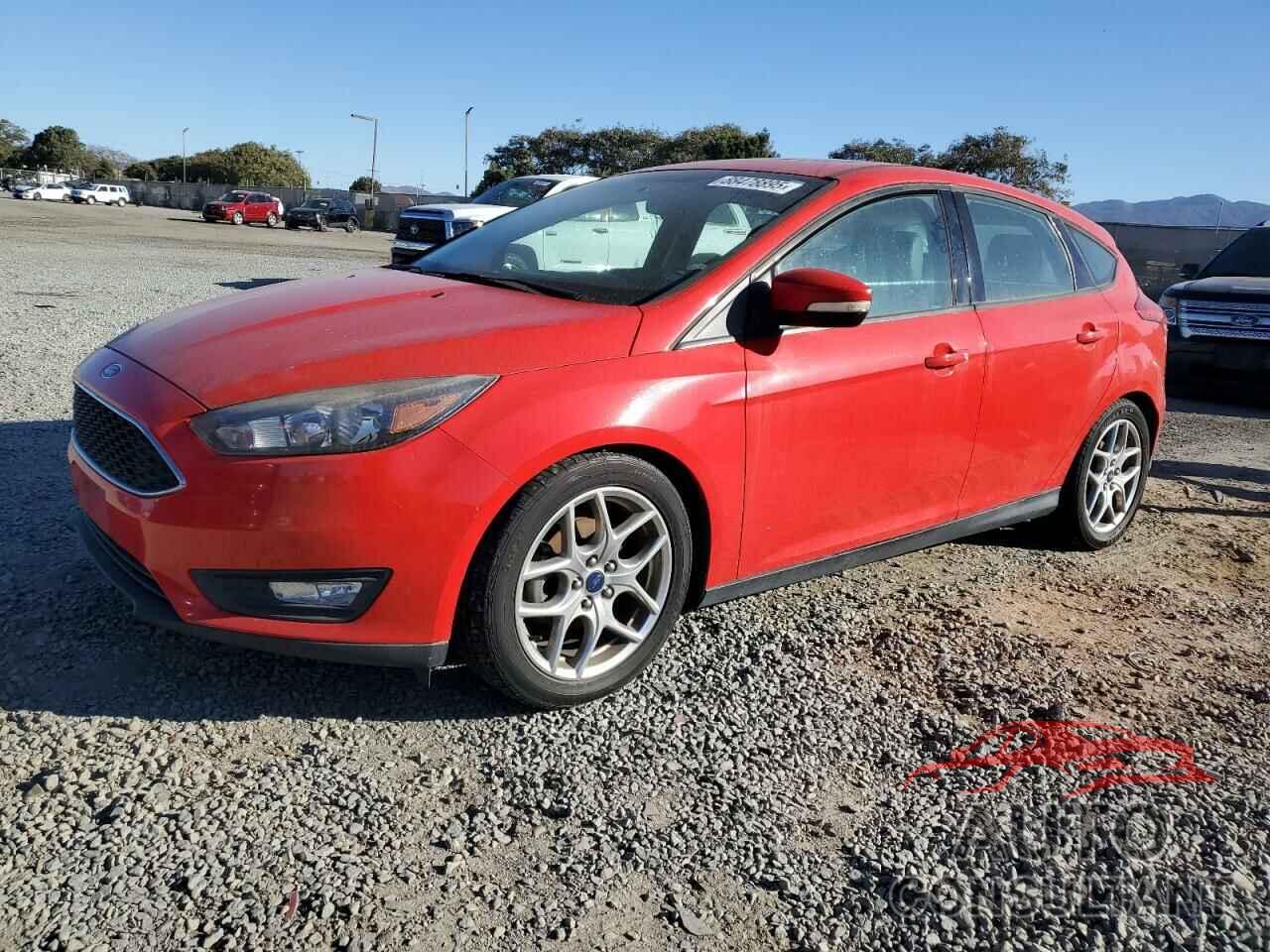 FORD FOCUS 2015 - 1FADP3K28FL379601