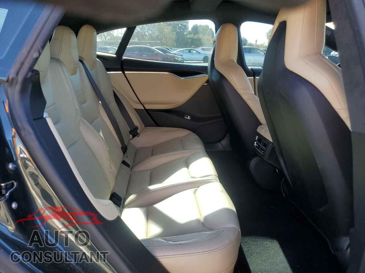 TESLA MODEL S 2014 - 5YJSA1H25EFP62945