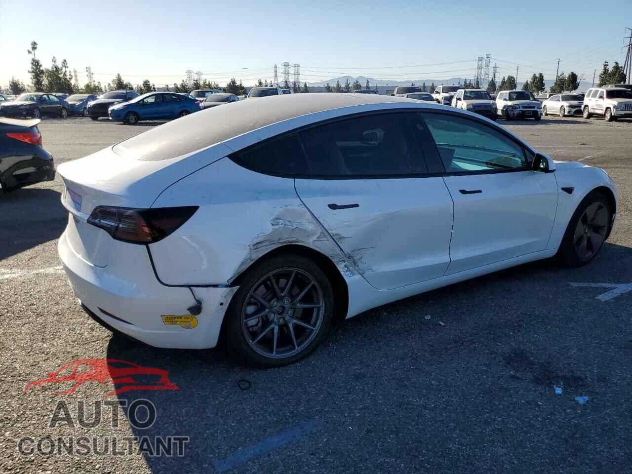 TESLA MODEL 3 2022 - 5YJ3E1EAXNF375246