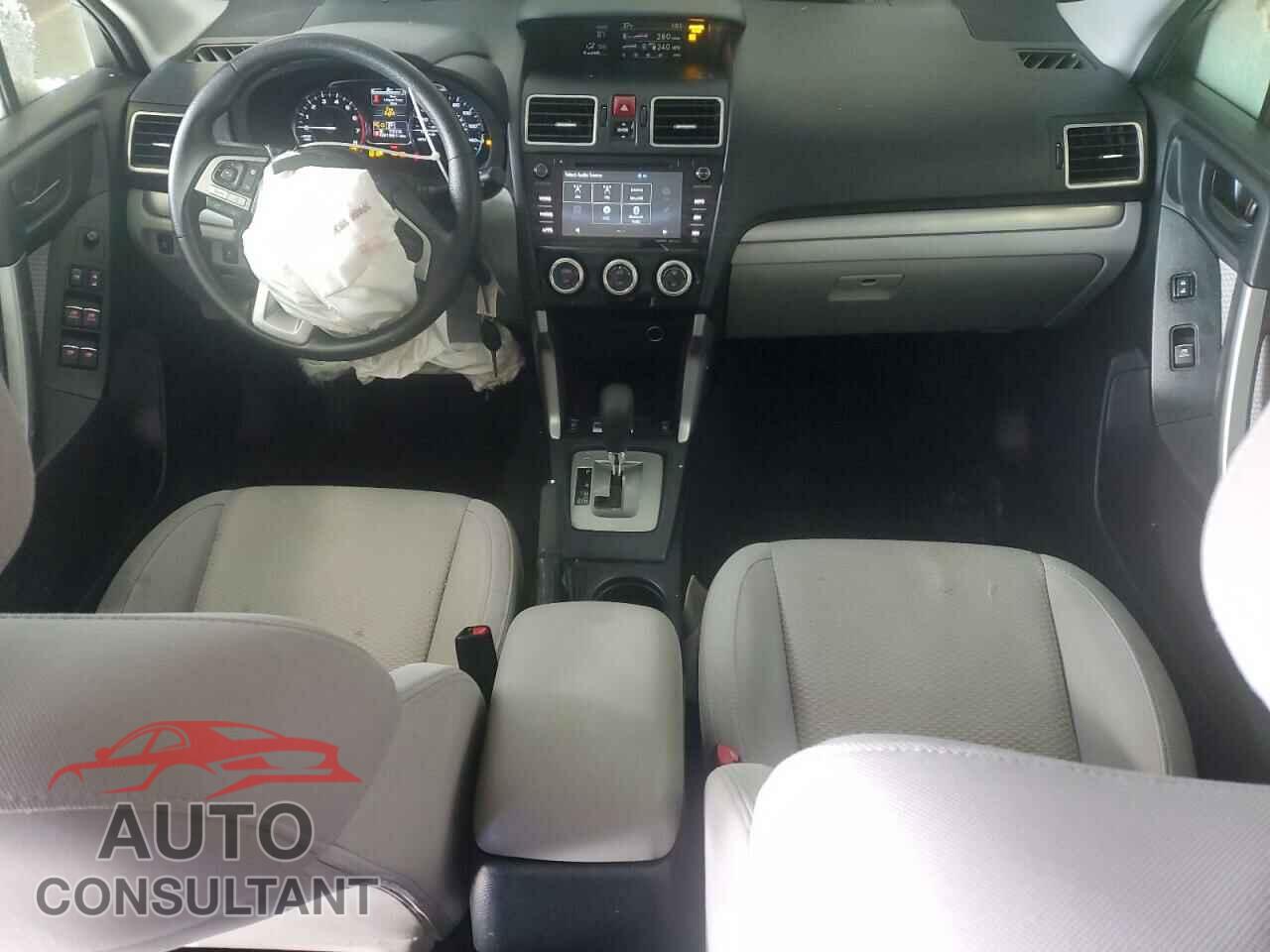 SUBARU FORESTER 2017 - JF2SJAGC2HH477670
