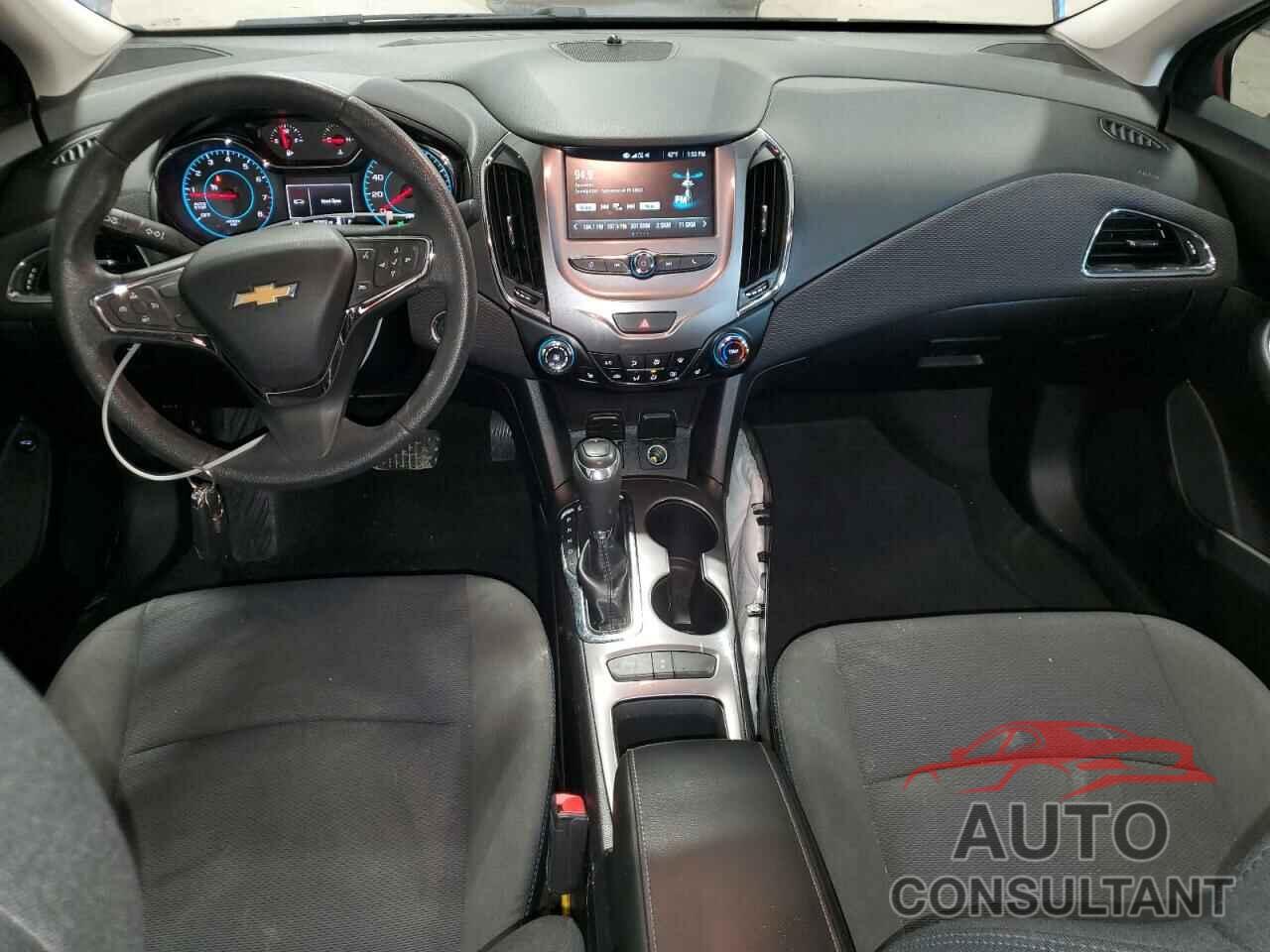 CHEVROLET CRUZE 2017 - 1G1BE5SM9H7169839