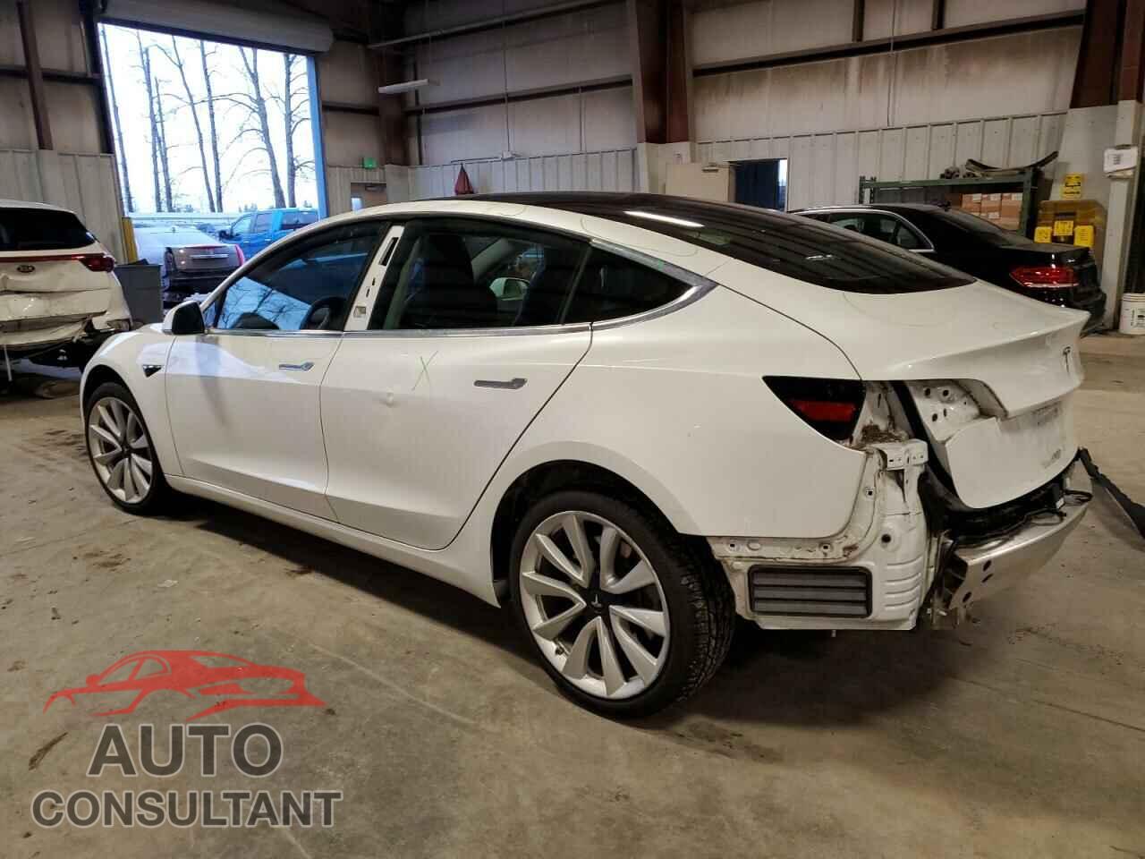 TESLA MODEL 3 2020 - 5YJ3E1EA1LF614258