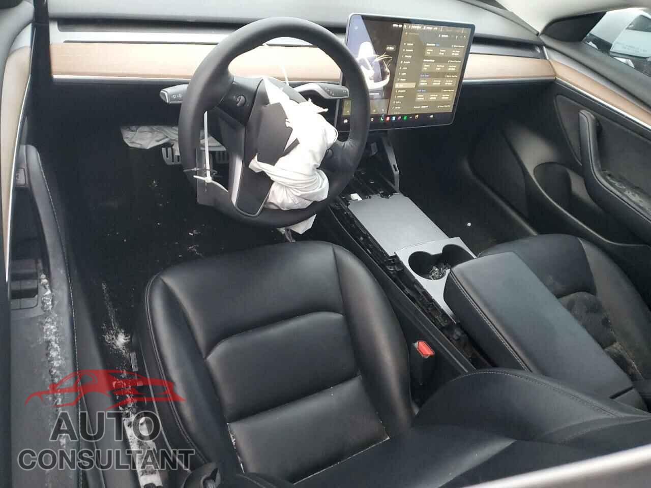TESLA MODEL 3 2022 - 5YJ3E1EC3NF121198