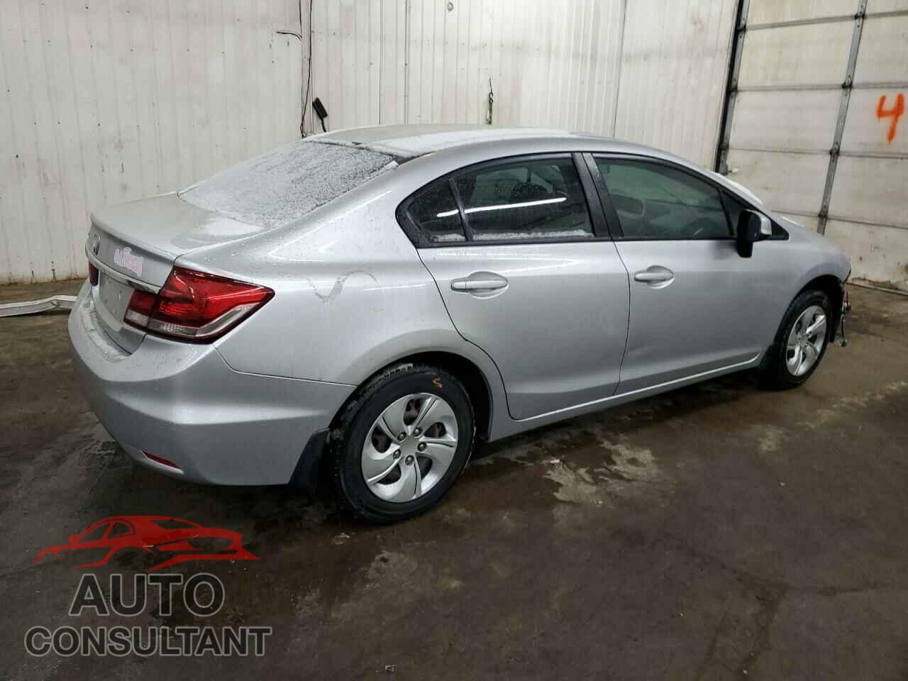 HONDA CIVIC 2013 - 2HGFB2F50DH546271
