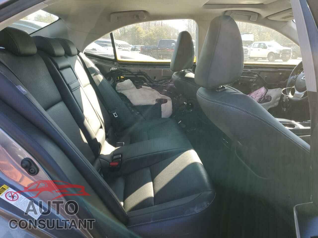 LEXUS IS 2014 - JTHBF1D24E5025520