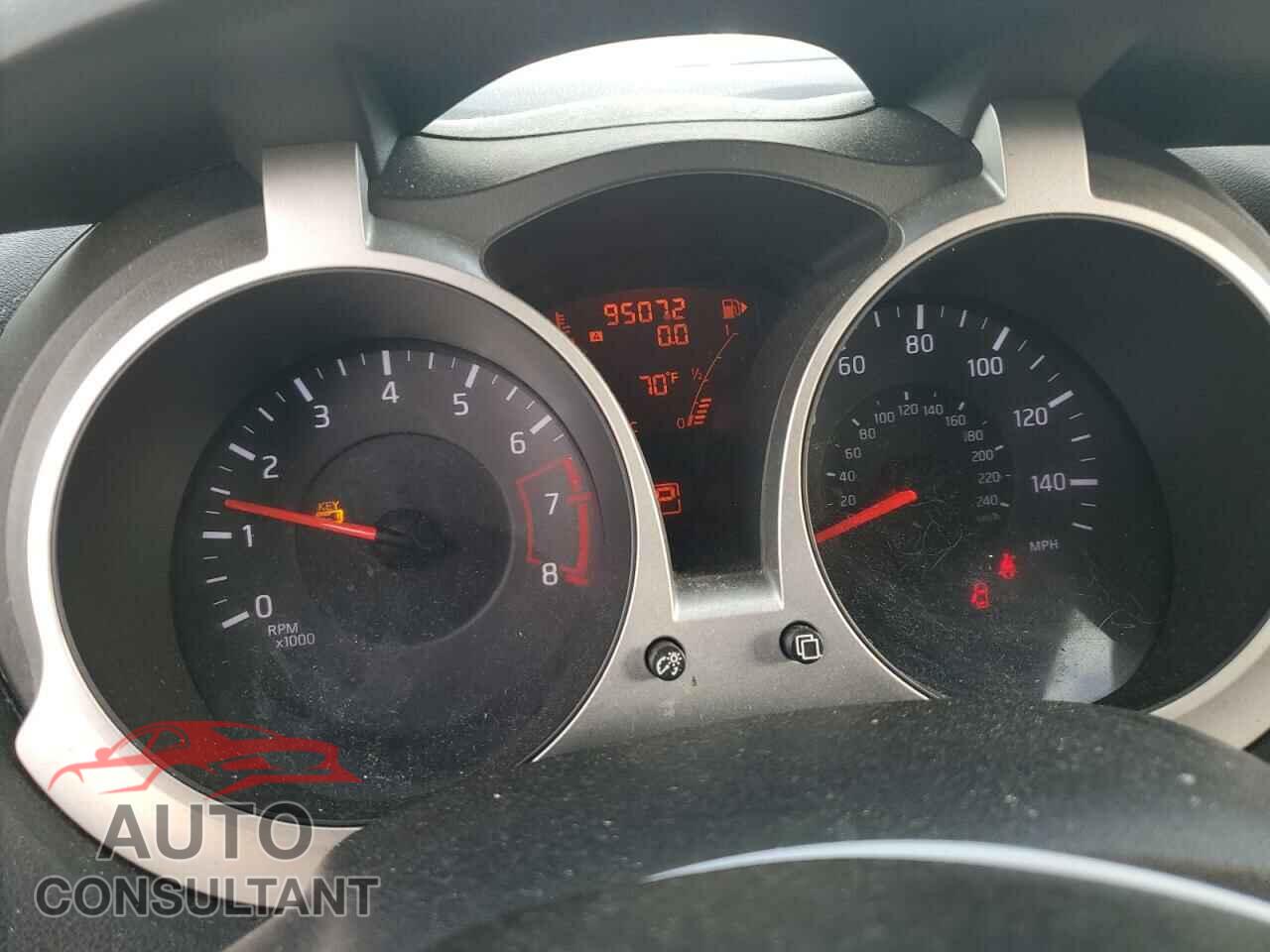 NISSAN JUKE 2012 - JN8AF5MV7CT106913