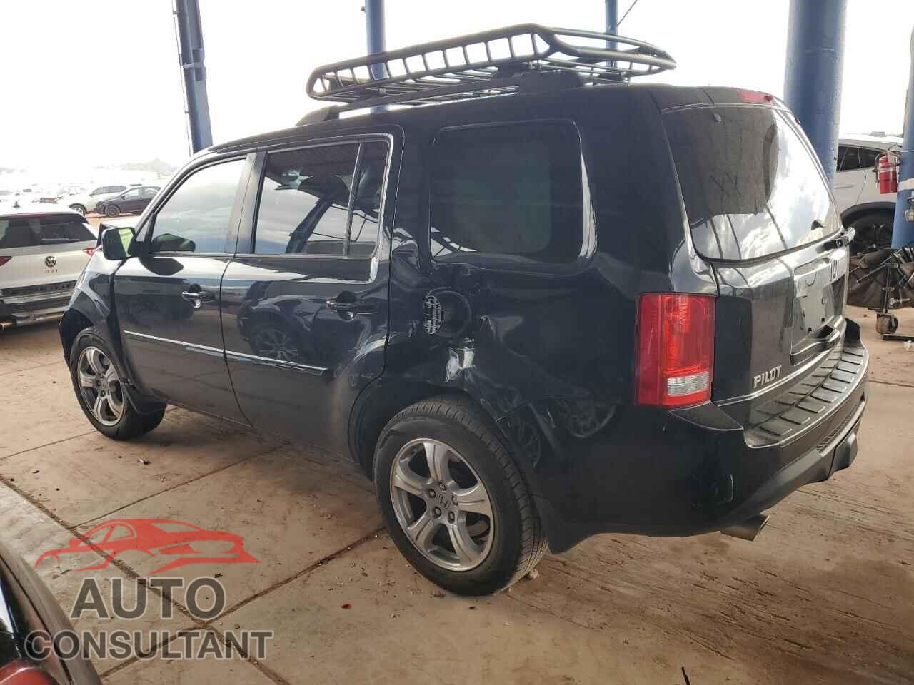 HONDA PILOT 2015 - 5FNYF3H43FB022806
