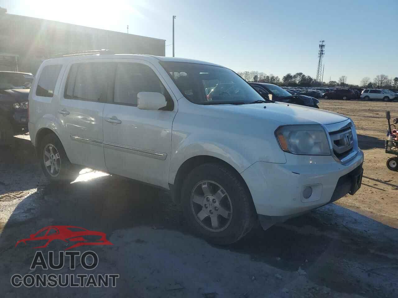 HONDA PILOT 2011 - 5FNYF4H95BB043250