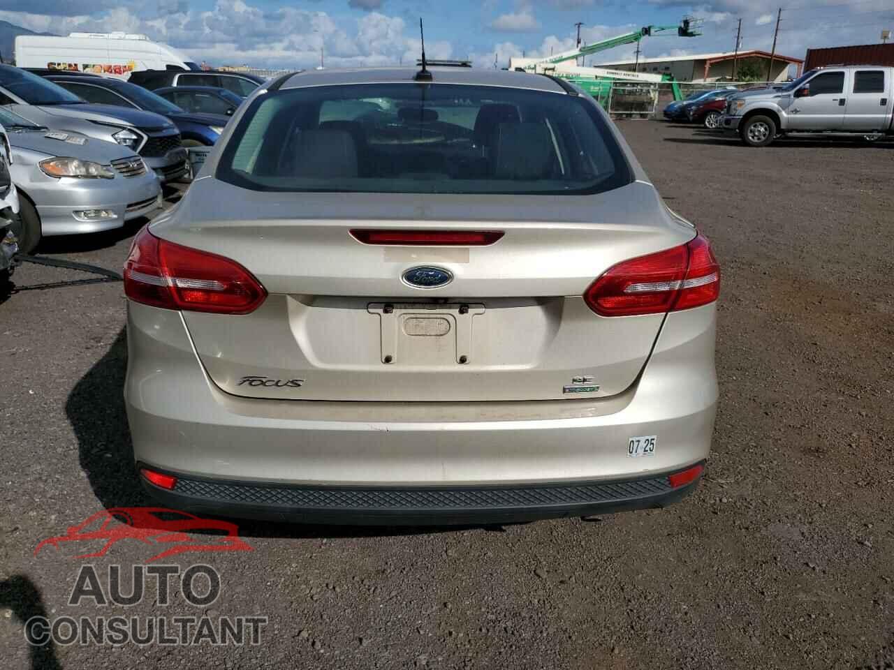 FORD FOCUS 2018 - 1FADP3FE4JL224413
