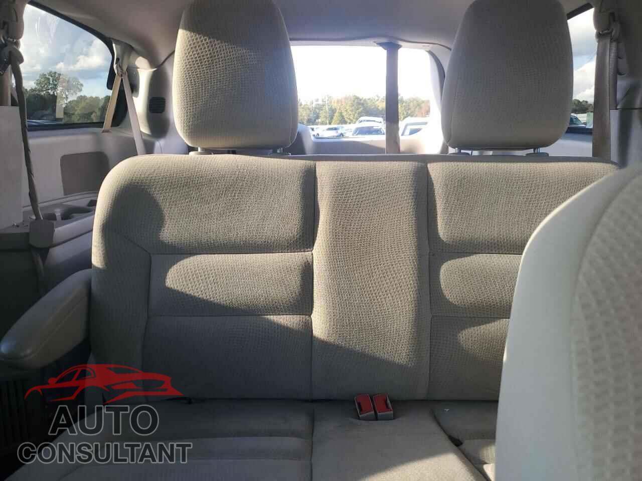 DODGE CARAVAN 2018 - 2C4RDGBG2JR340384