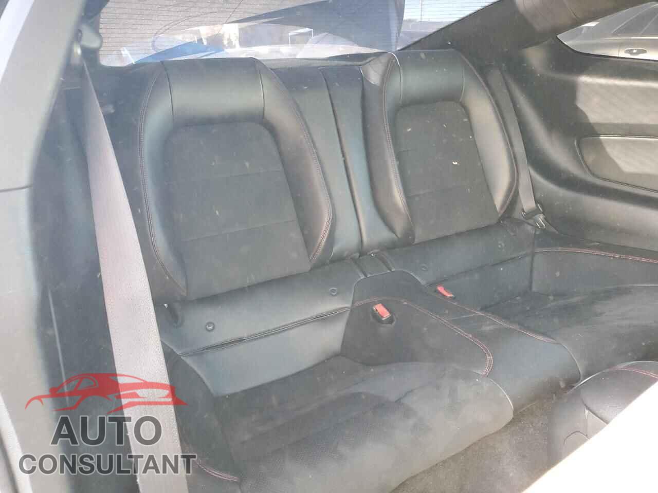 FORD MUSTANG 2017 - 1FA6P8CF0H5306883