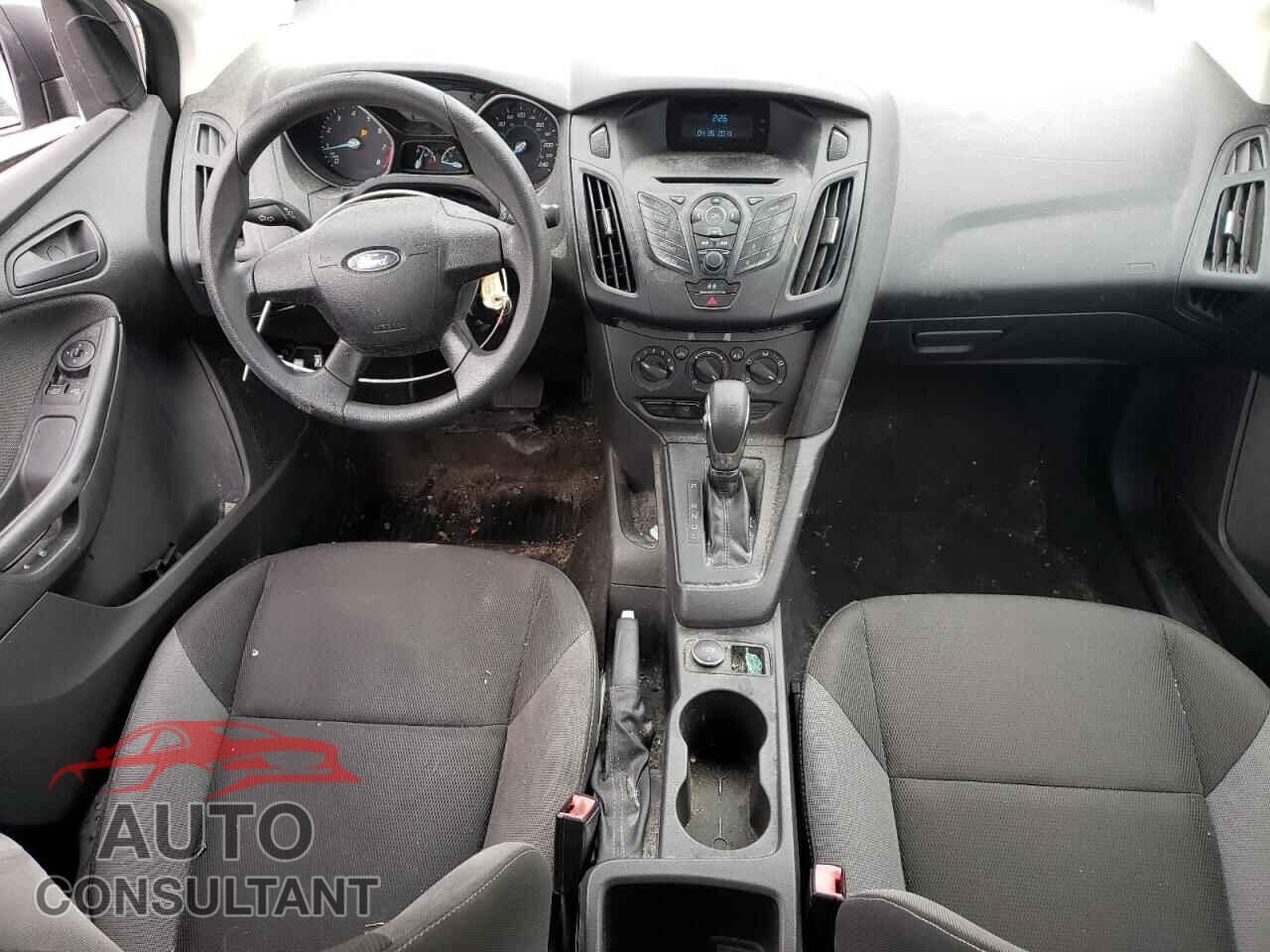 FORD FOCUS 2013 - 1FADP3E2XDL154539