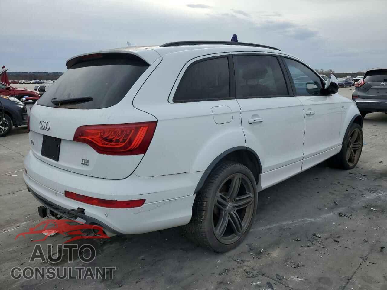 AUDI Q7 2013 - WA1WMAFE2DD011629