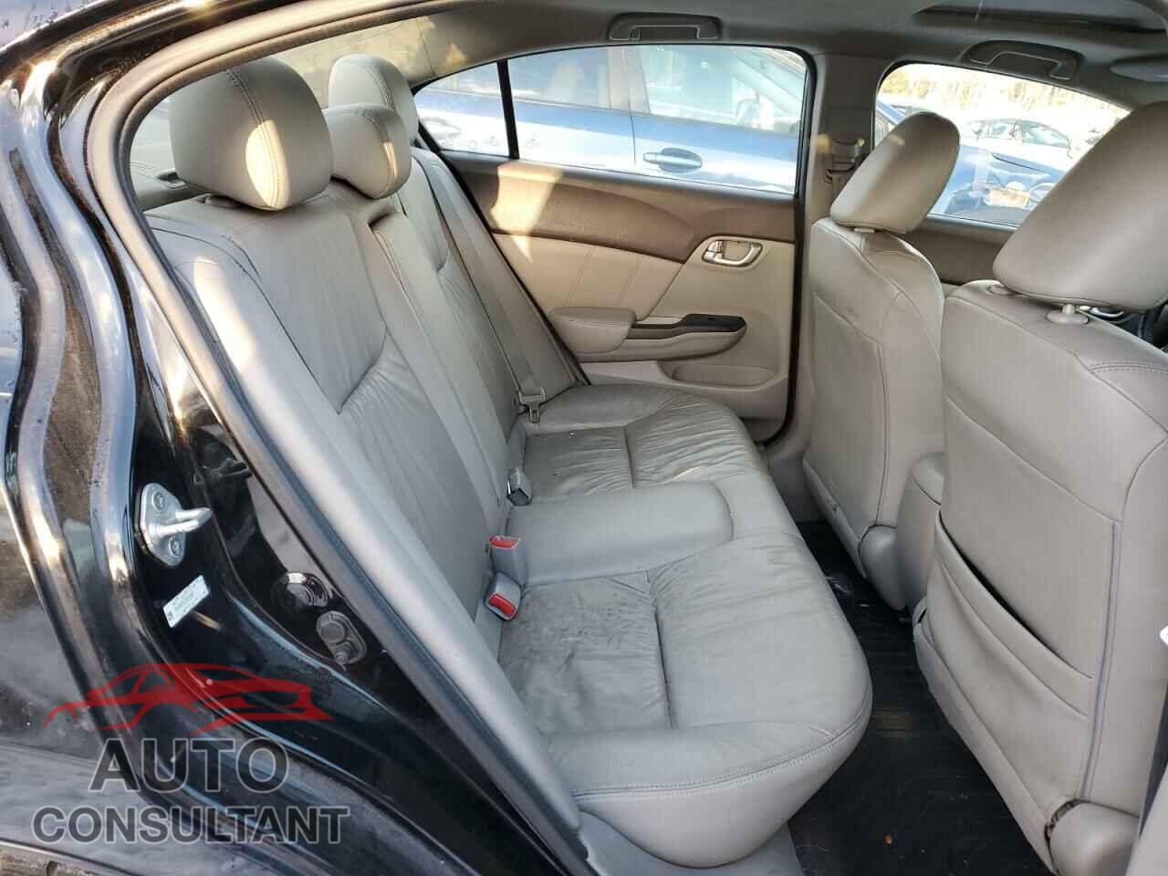 HONDA CIVIC 2012 - 2HGFB2F97CH555681
