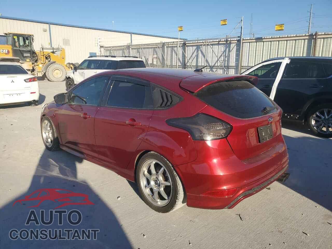 FORD FOCUS 2016 - 1FADP3K26GL388623