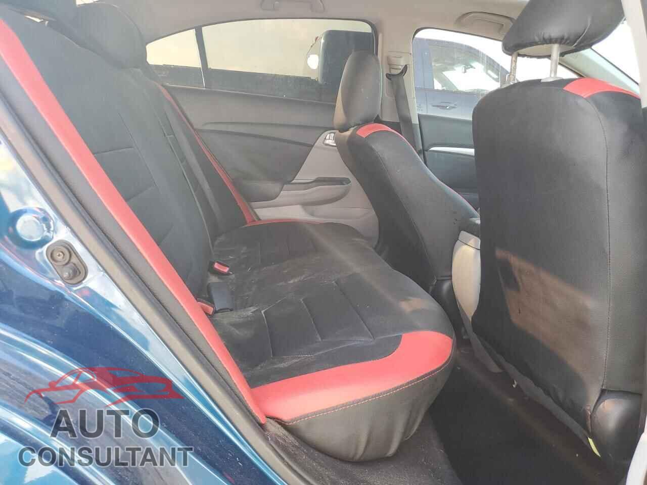 HONDA CIVIC 2014 - 2HGFB2F83EH529332