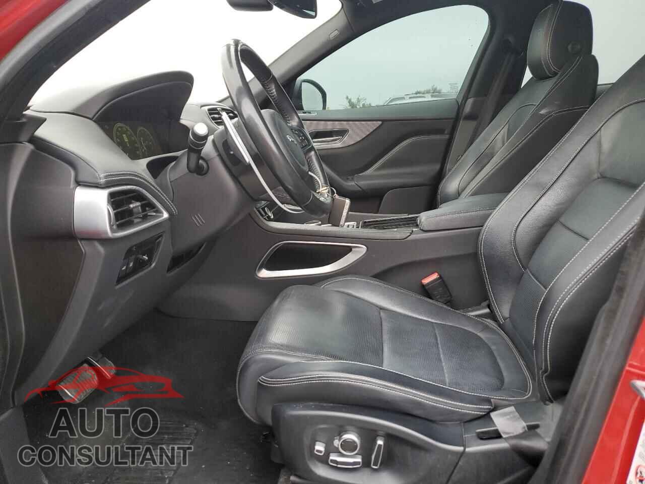 JAGUAR F-PACE 2018 - SADCM2FV2JA247360