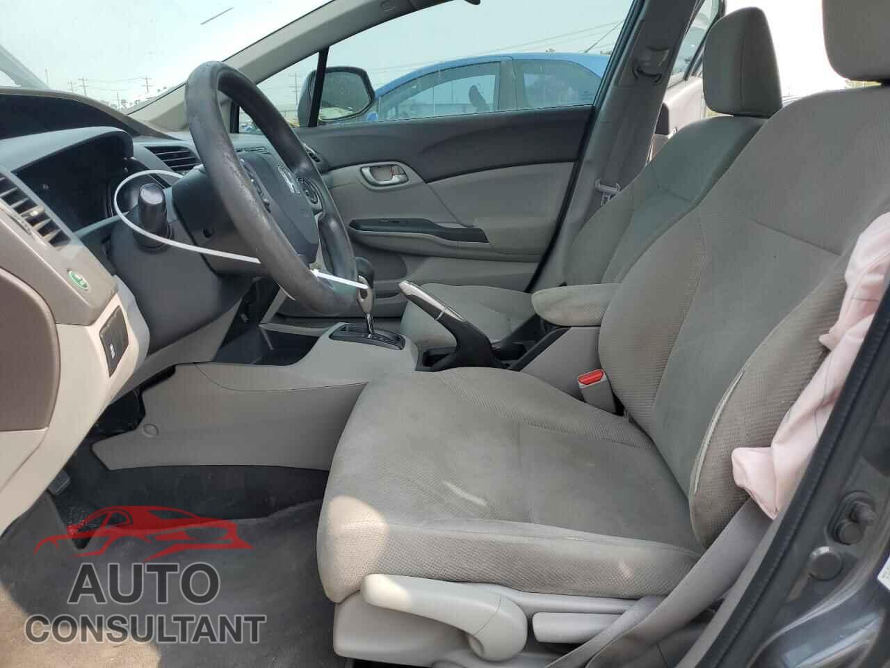 HONDA CIVIC 2012 - 2HGFB2F52CH572630