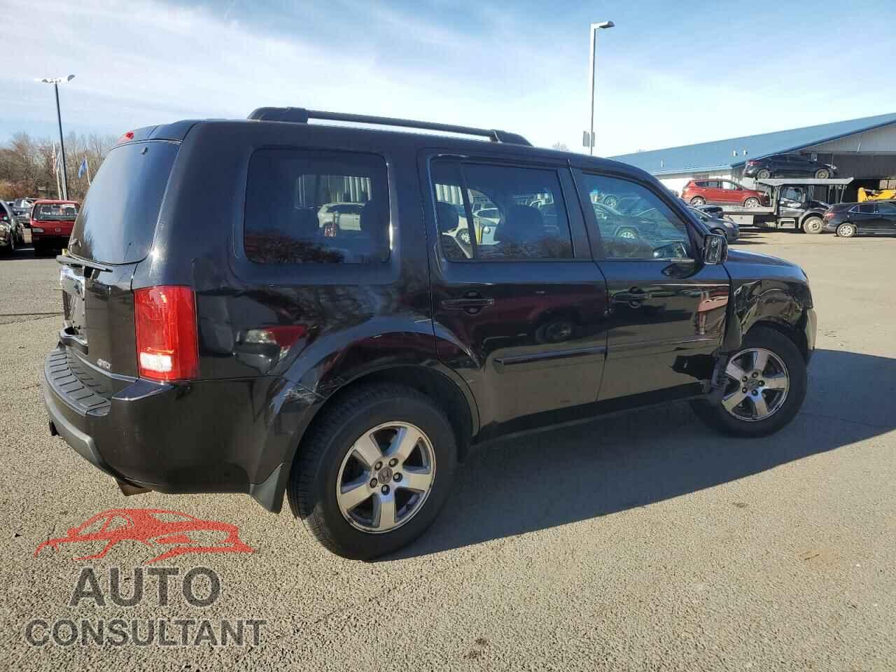 HONDA PILOT 2011 - 5FNYF4H40BB031978