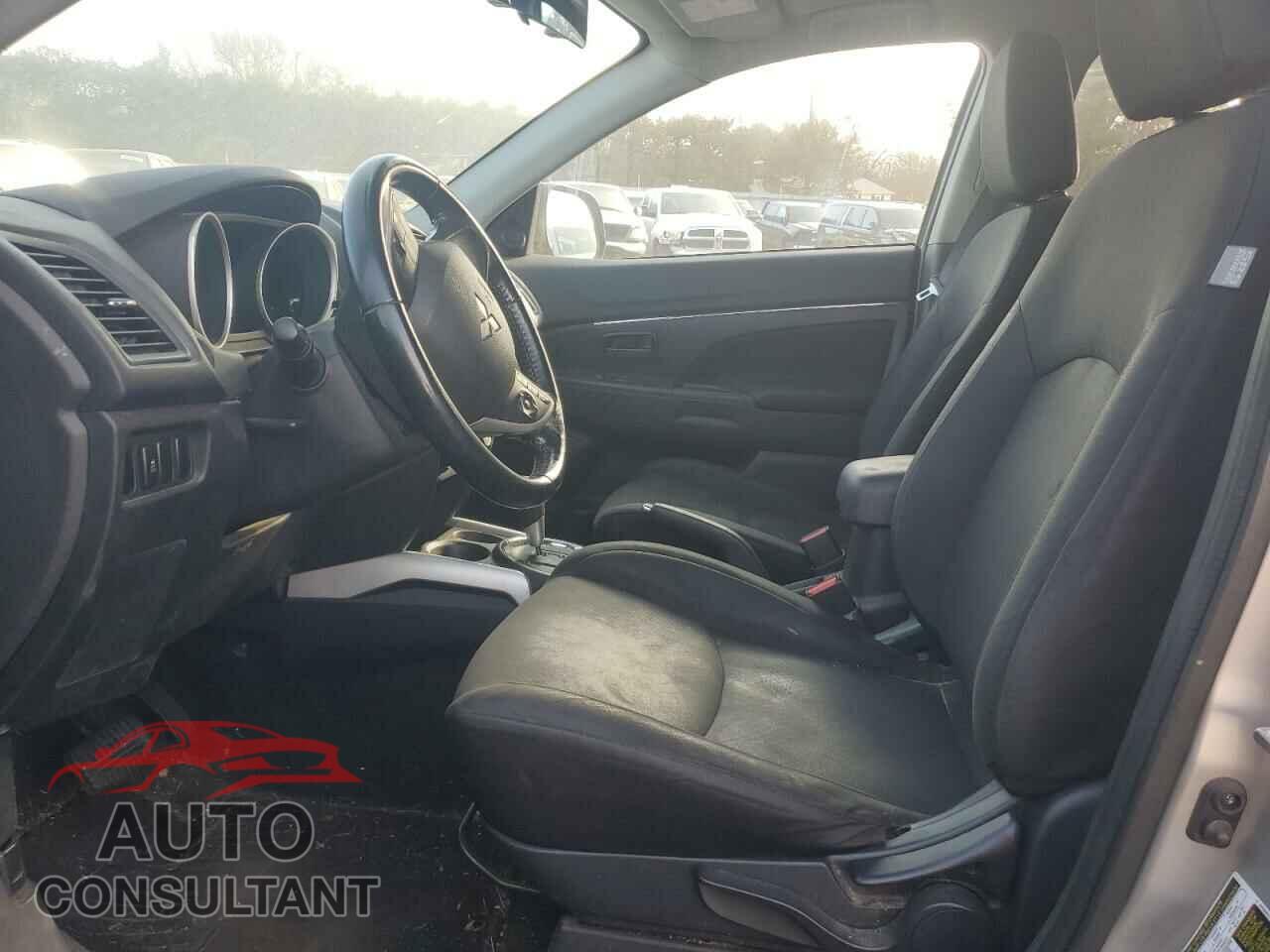 MITSUBISHI OUTLANDER 2014 - 4A4AP3AU2EE005514