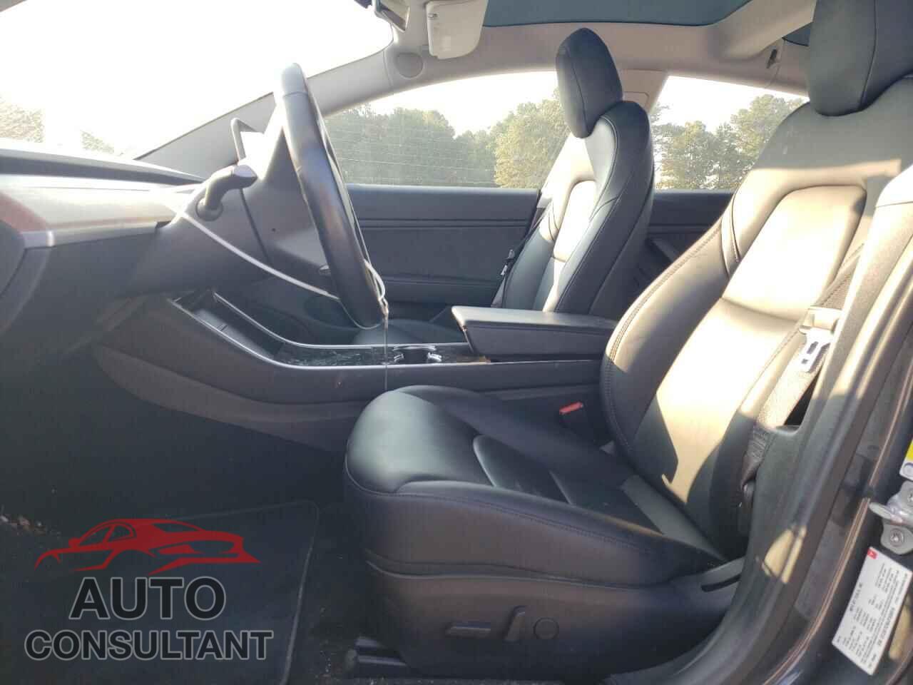 TESLA MODEL 3 2018 - 5YJ3E1EA8JF036916