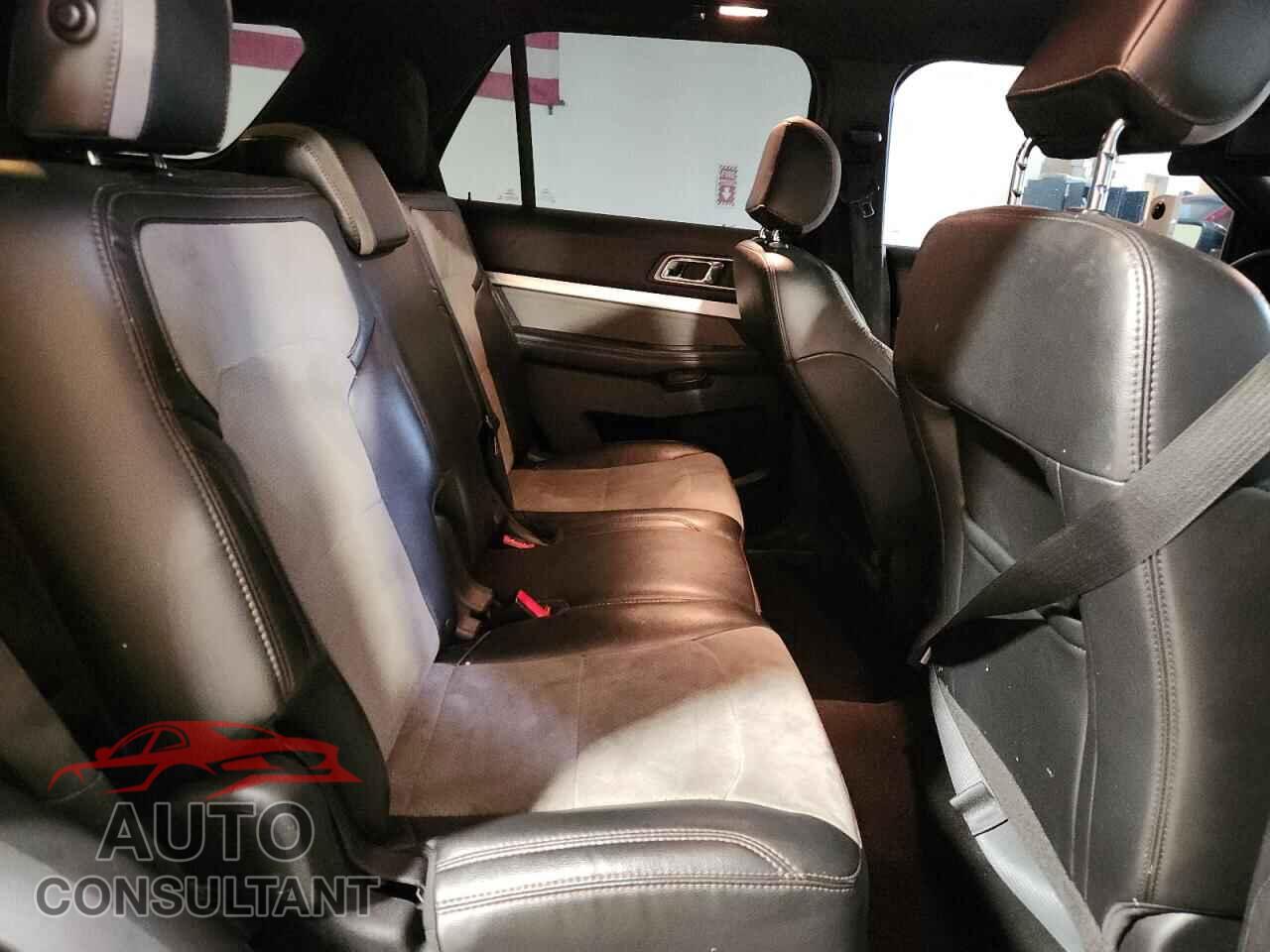 FORD EXPLORER 2017 - 1FM5K8D82HGA30906