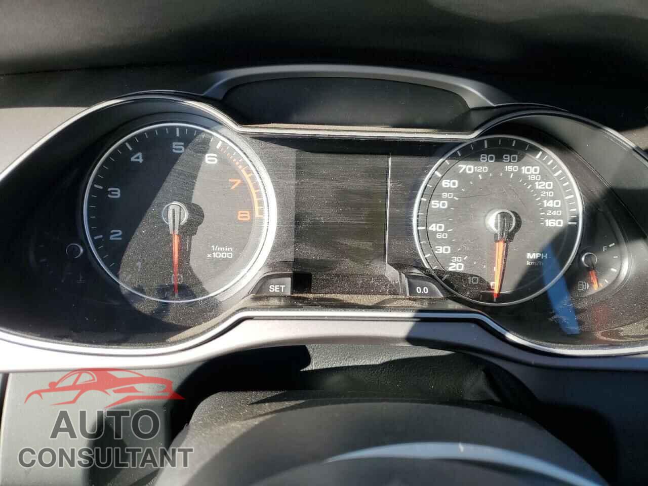 AUDI A4 2013 - WAUFFAFL3DN047030