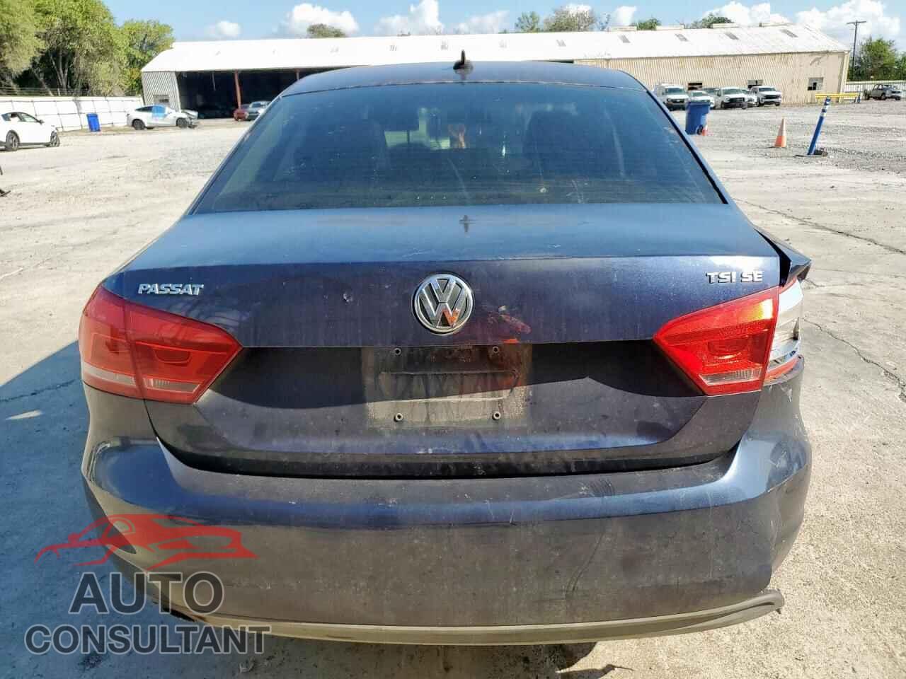 VOLKSWAGEN PASSAT 2014 - 1VWBS7A34EC098621