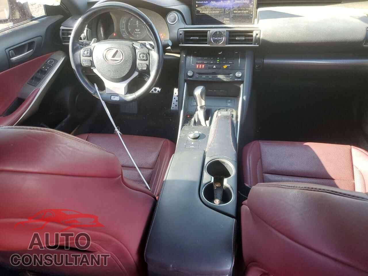 LEXUS IS 2017 - JTHBA1D20H5042060