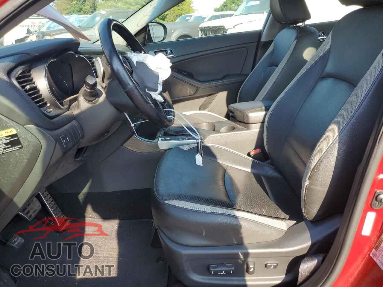 KIA OPTIMA 2012 - 5XXGR4A64CG045301
