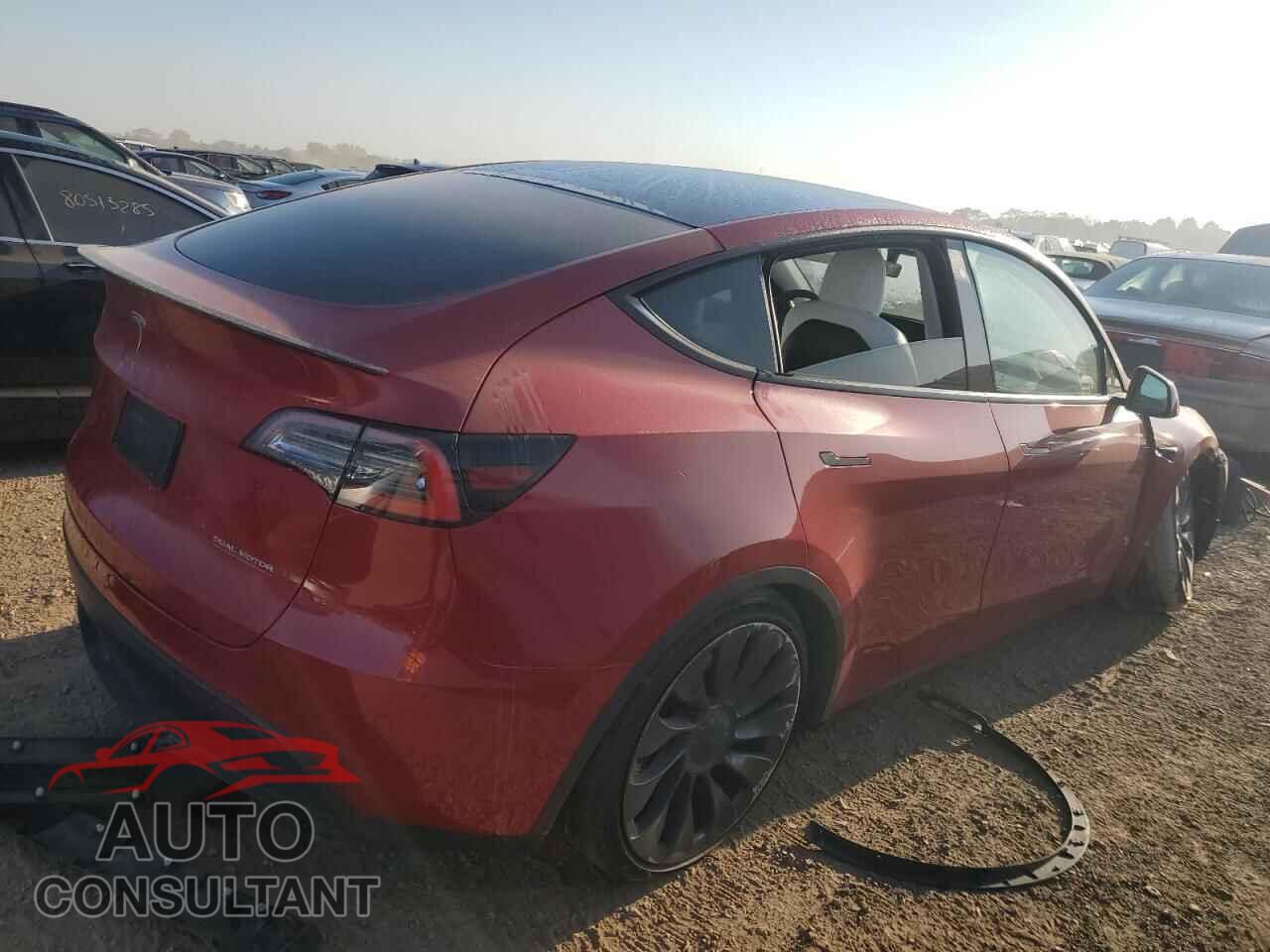 TESLA MODEL Y 2020 - 5YJYGDEFXLF040868