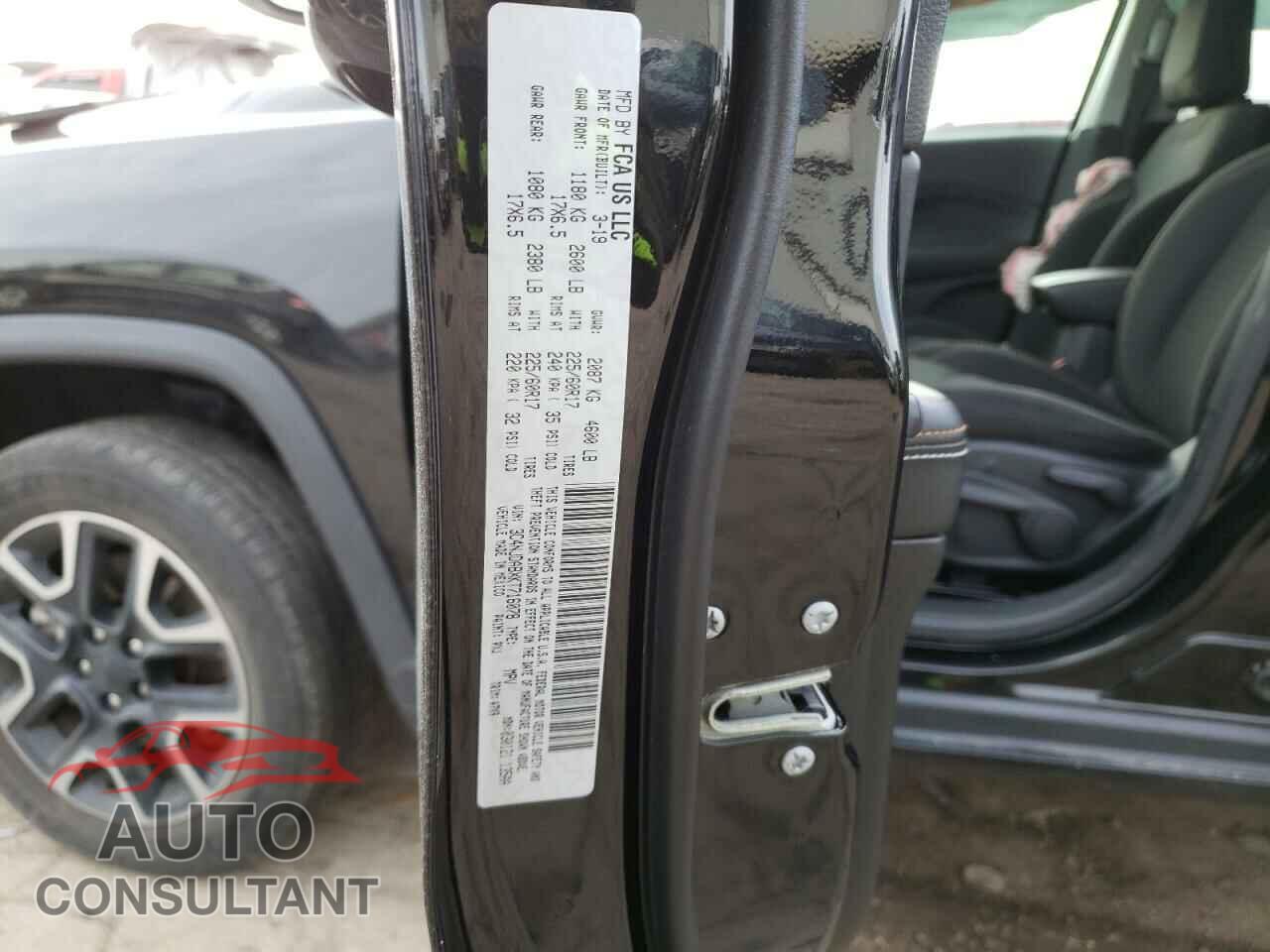 JEEP COMPASS 2019 - 3C4NJDABXKT716078